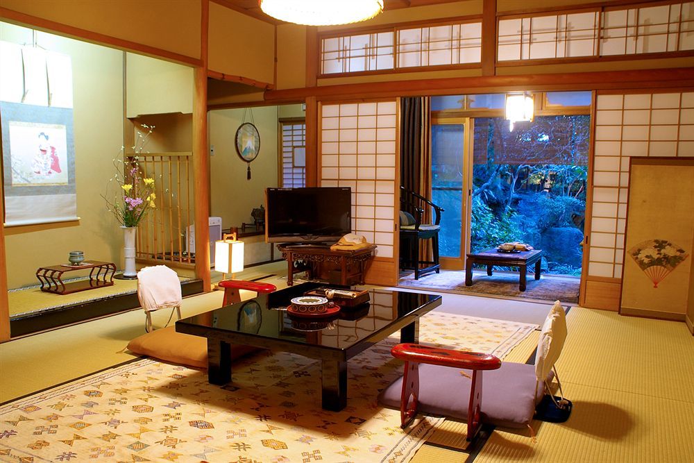 Seikoro Ryokan - Established In 1831 Киото Екстериор снимка