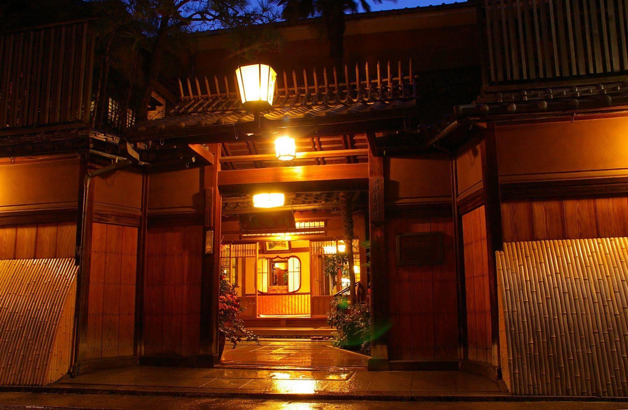 Seikoro Ryokan - Established In 1831 Киото Екстериор снимка